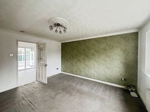 Lounge- click for photo gallery